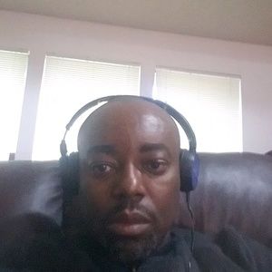 Meet your Posher, Ifeanyi